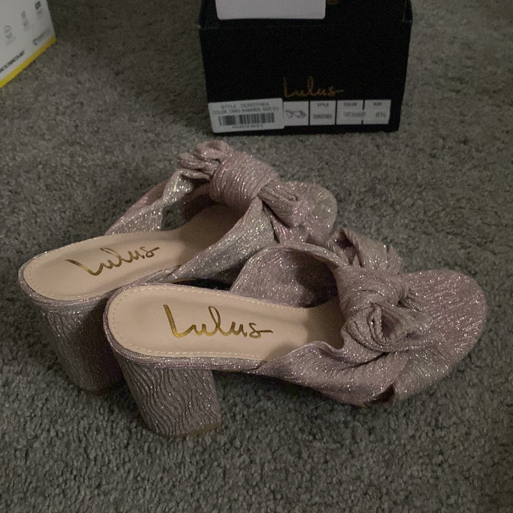 Lulus - Picture 2 of 2